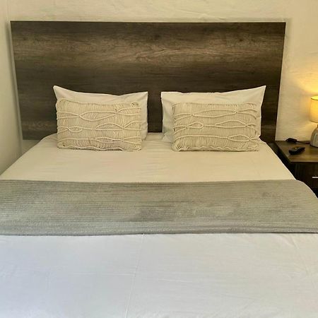 City Living Apartment 119 - Washer, 4K Tv, Fast Wifi, & Sunny Balcony 요하네스버그 외부 사진