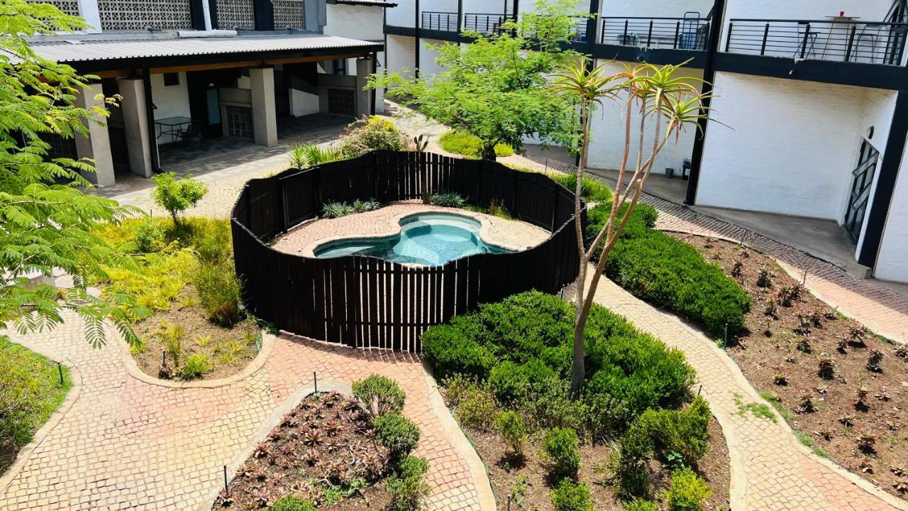 City Living Apartment 119 - Washer, 4K Tv, Fast Wifi, & Sunny Balcony 요하네스버그 외부 사진